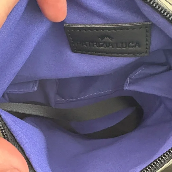 Patrizia Luca Gold and Black Geometric Clutch - Picture 6 of 7